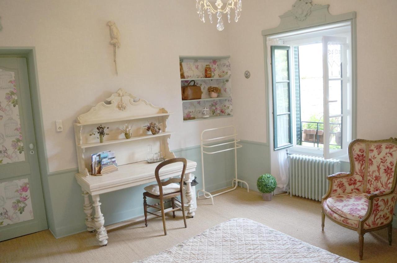 Chambres D'Hotes Le Grand Air - Les Chateaux De La Brie Aux Portes De Paris Ozouer-le-Voulgis Esterno foto